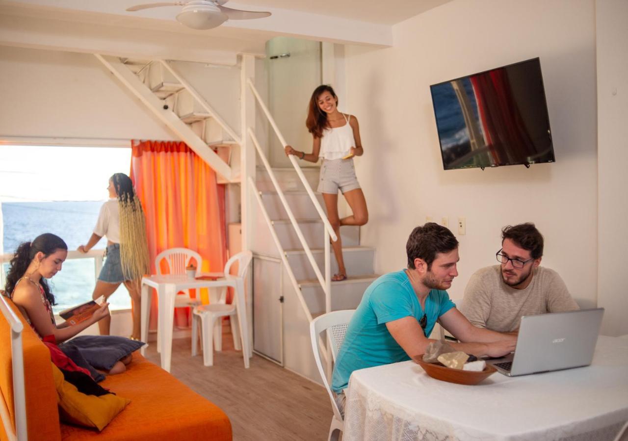 La Plage Salvador - Boutique Hostel Exterior photo
