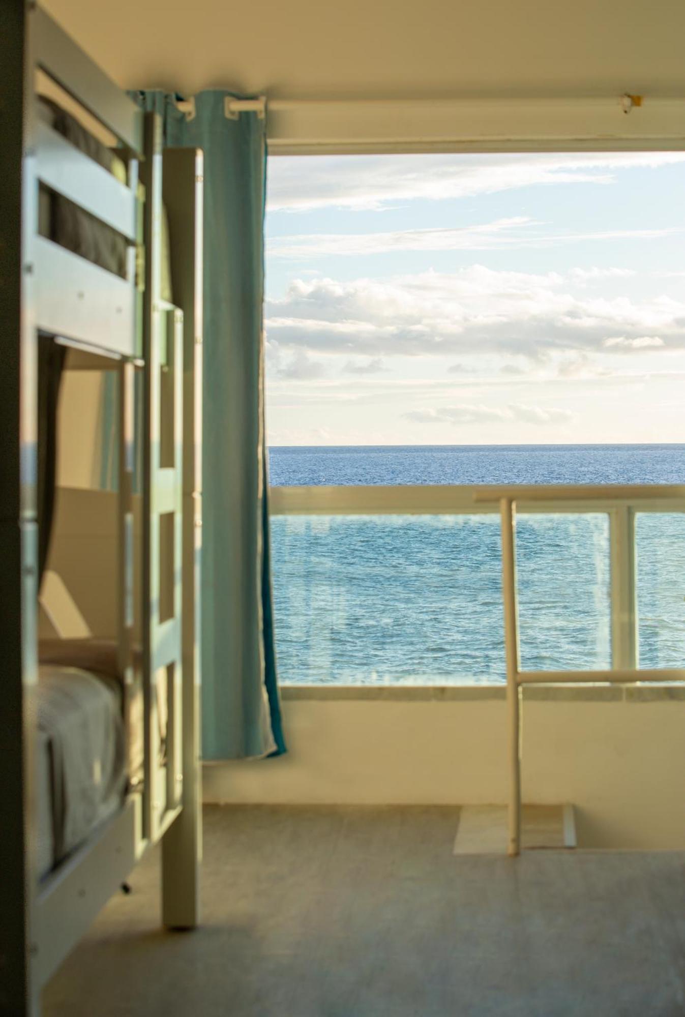 La Plage Salvador - Boutique Hostel Room photo